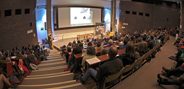 lecture theatre_590x288