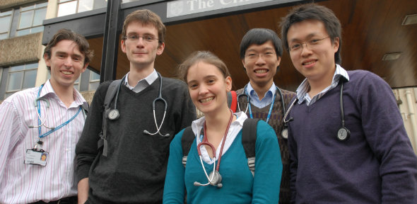 Medical Students_1_590x288